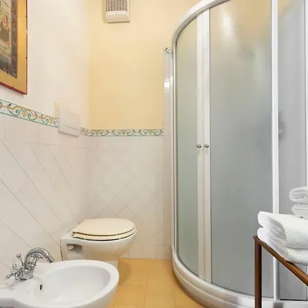 Ginger House * Usigliano